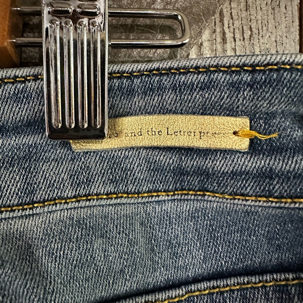 Anthropologie Pilcro and the Letterpress copper bottom distressed jeans. - Picture 5 of 11